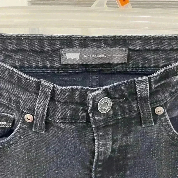 Levis black mid rise skinny jeans womens size 6 - Picture 3 of 7